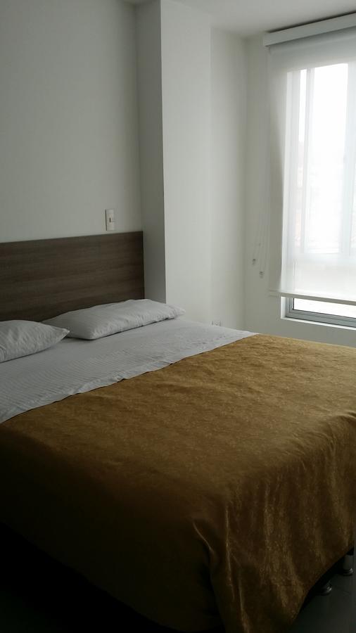A Bogota On Holidays By Open - Hotel Cas-Embajada Americana Luaran gambar