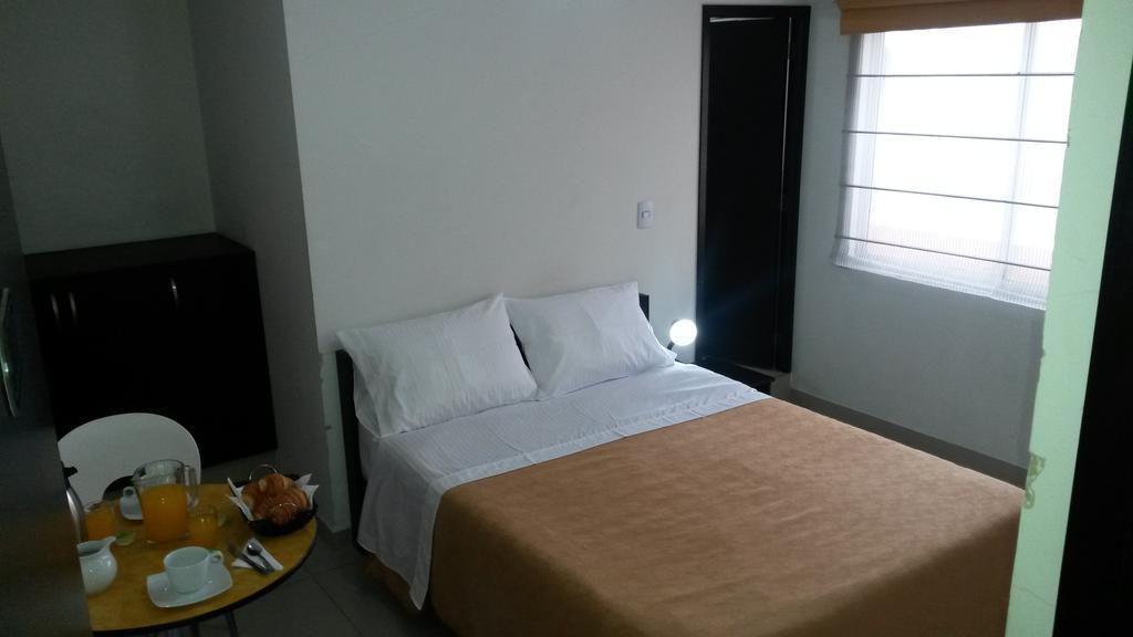 A Bogota On Holidays By Open - Hotel Cas-Embajada Americana Luaran gambar